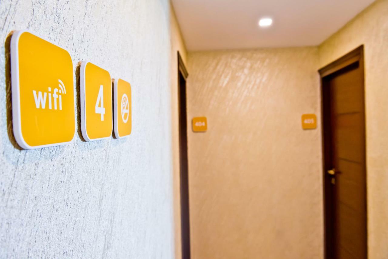 Hotel X By Bloom L Indiranagar Bangalore Esterno foto