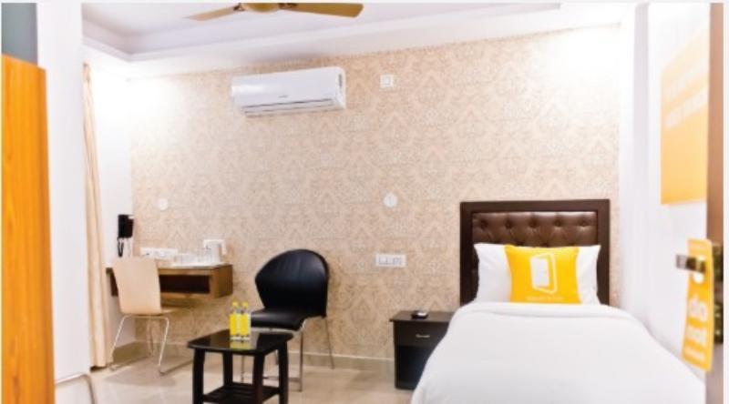 Hotel X By Bloom L Indiranagar Bangalore Esterno foto
